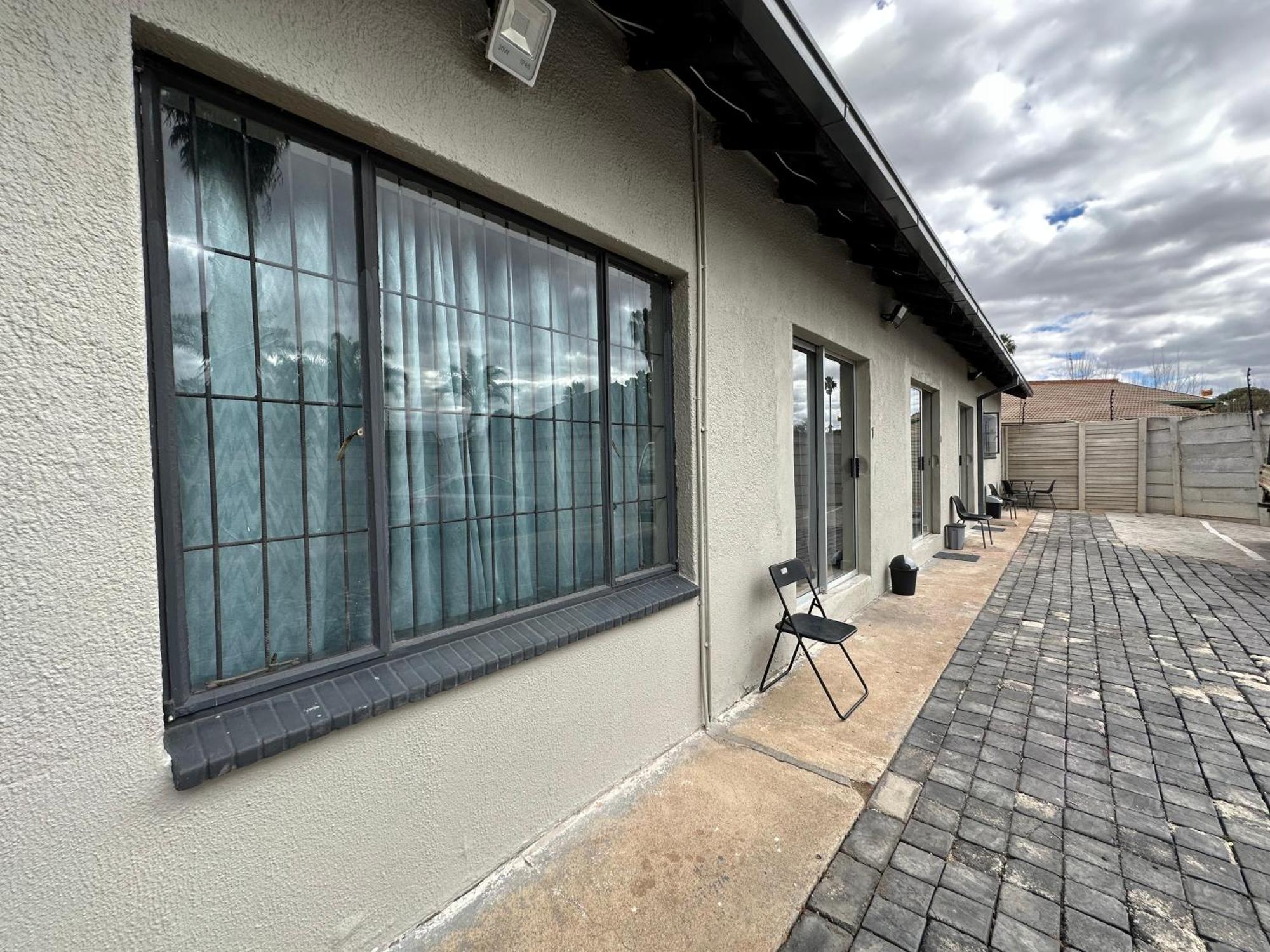 Favour Guest House Polokwane Dış mekan fotoğraf