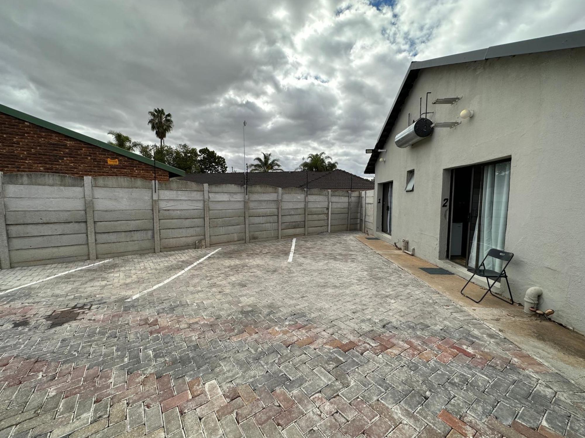 Favour Guest House Polokwane Dış mekan fotoğraf