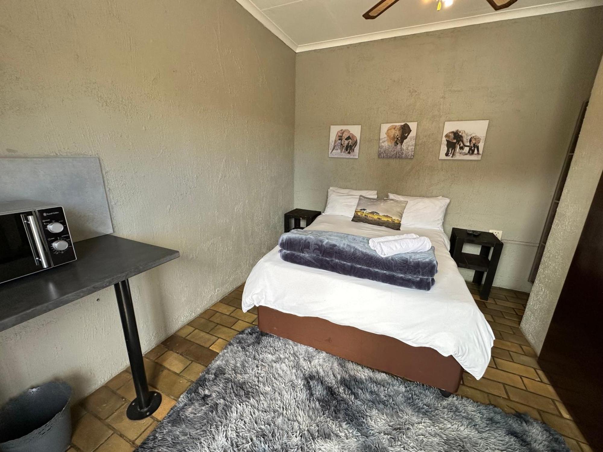 Favour Guest House Polokwane Dış mekan fotoğraf